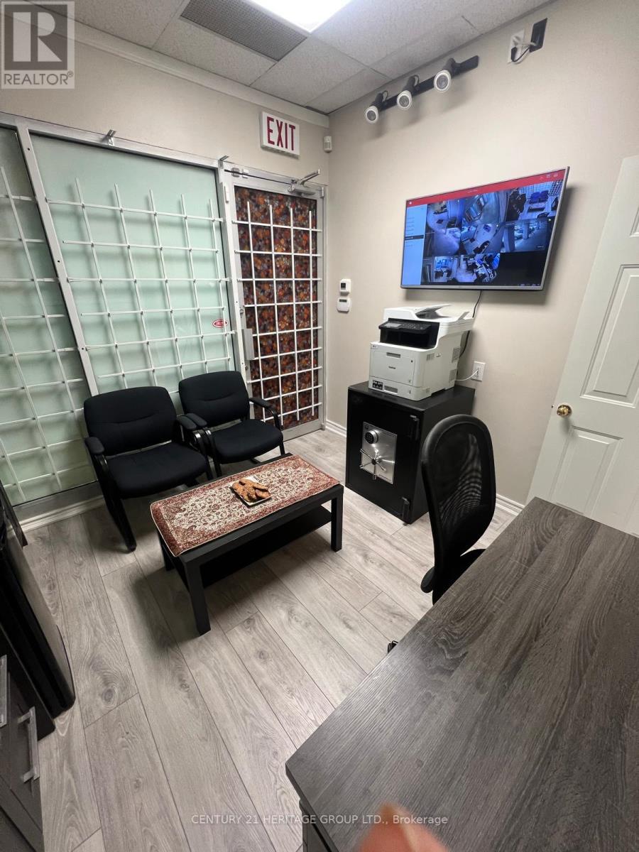 B23 - 7378 Yonge Street, Vaughan, Ontario  L4J 8J1 - Photo 16 - N12603992