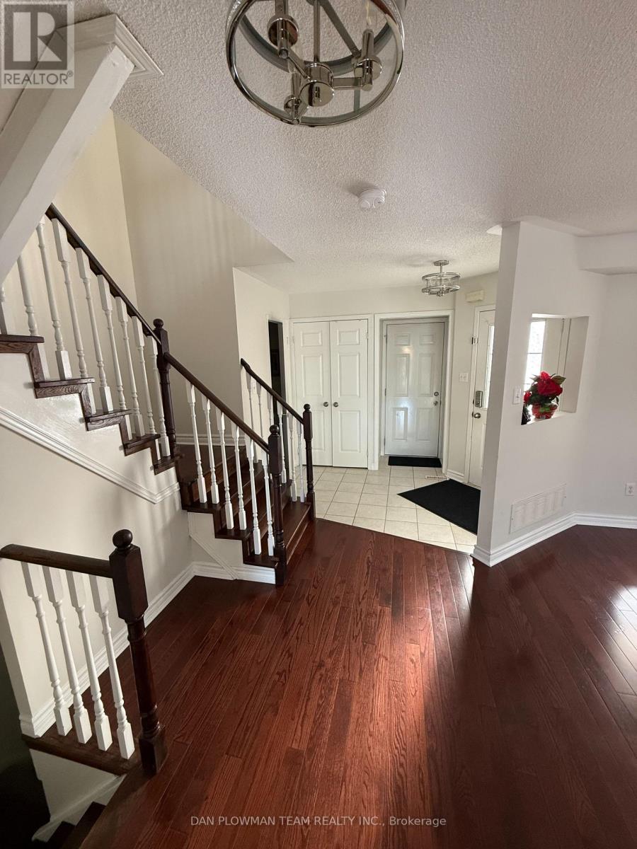 1596 Fieldgate Drive, Oshawa, Ontario  L1K 2L4 - Photo 3 - E12606644