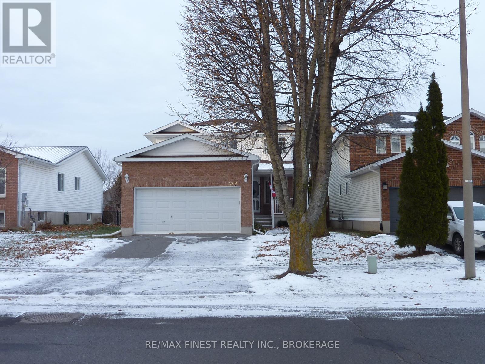 1104 ACADIA DRIVE, Kingston, Ontario