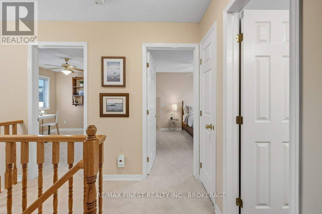 1104 Acadia Drive, Kingston, Ontario K7M 8V7 - Photo 28 - X12278752