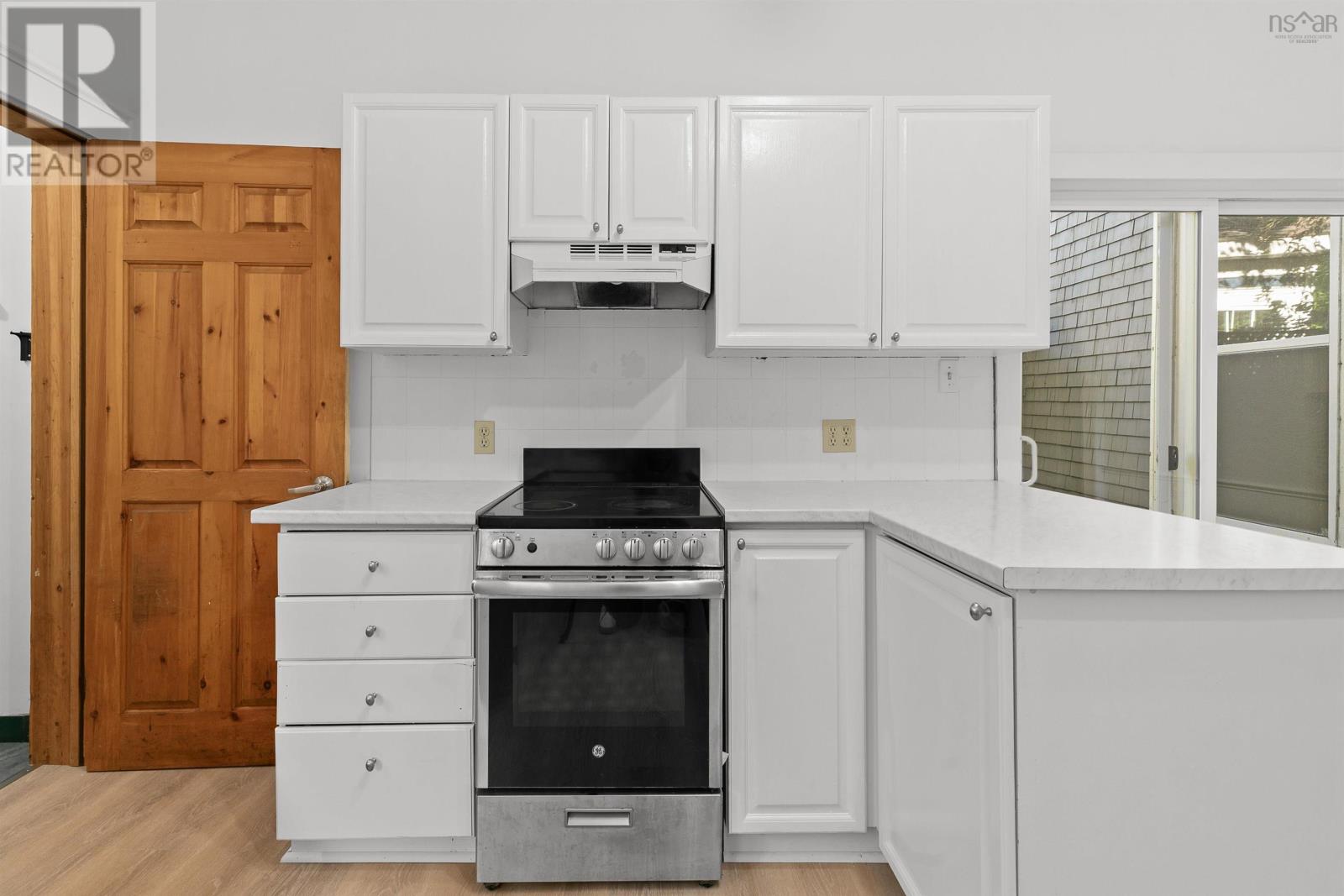 1056 Lucknow Street, Halifax, Nova Scotia  B3H 2T5 - Photo 30 - 202523828