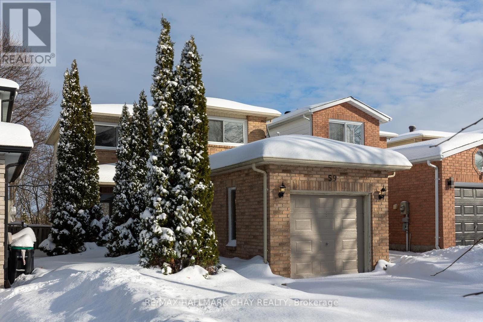 59 GARDEN DRIVE, Barrie, Ontario
