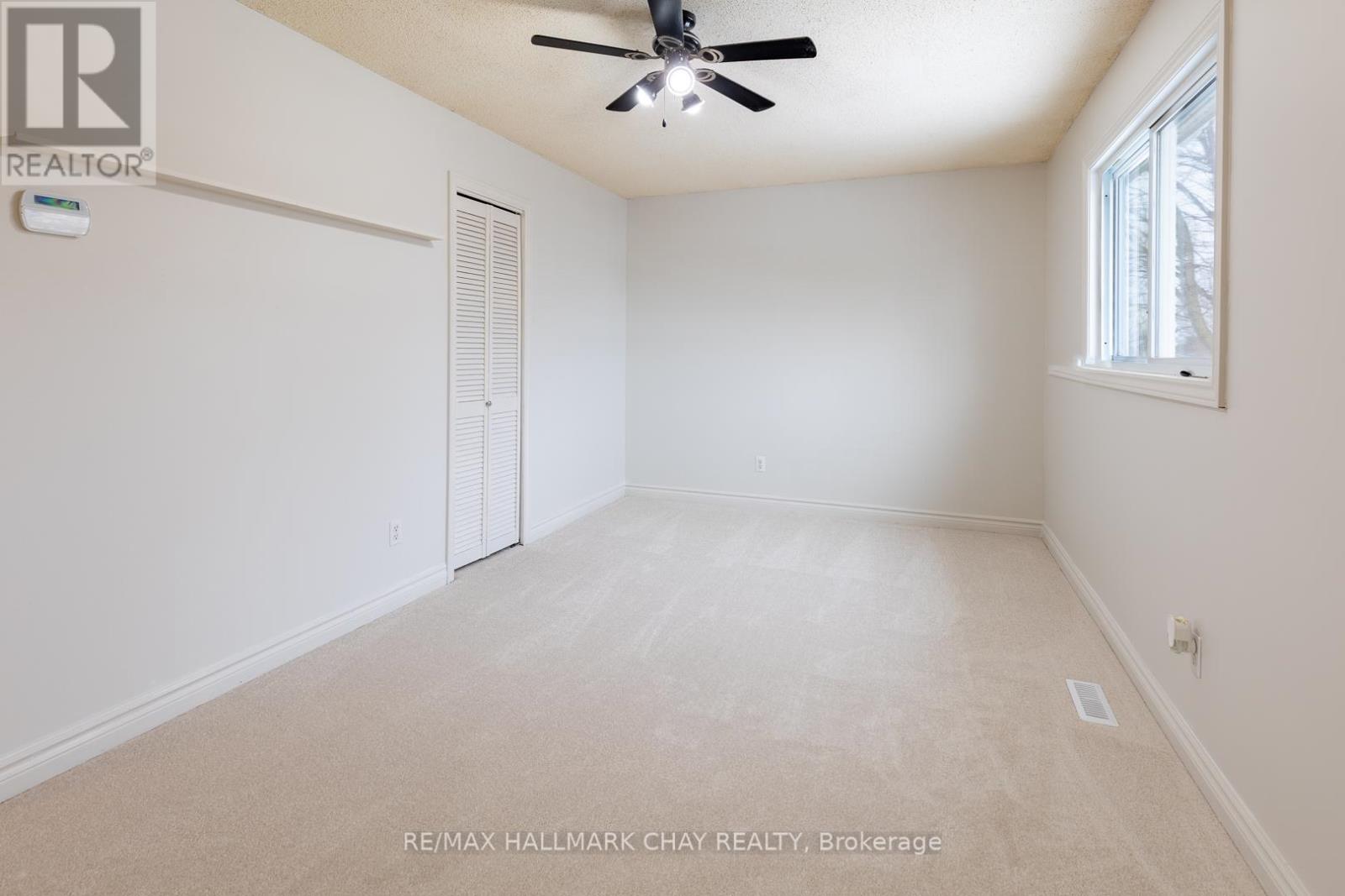 59 Garden Drive, Barrie (Allandale Heights), Ontario  L4N 5T8 - Photo 11 - S12606632