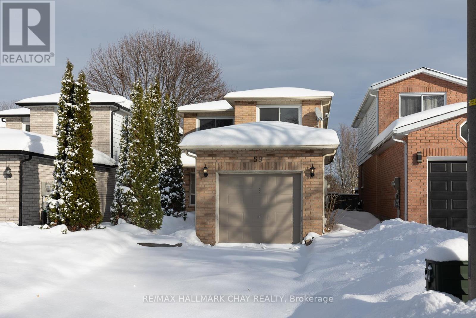 59 Garden Drive, Barrie (Allandale Heights), Ontario  L4N 5T8 - Photo 2 - S12606632