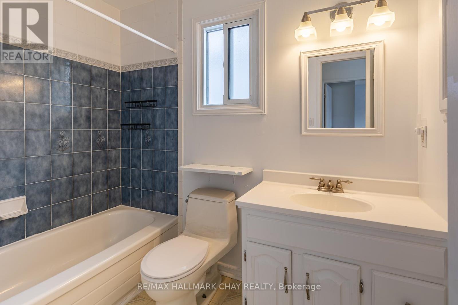 59 Garden Drive, Barrie (Allandale Heights), Ontario  L4N 5T8 - Photo 9 - S12606632