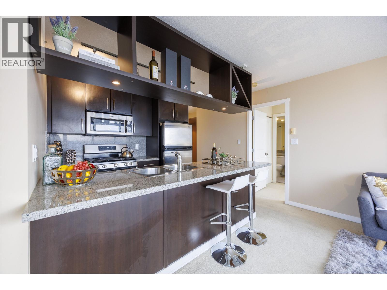 1701 5088 Kwantlen Street, Richmond, British Columbia V6X 4K5 - Photo 4 - R2979495