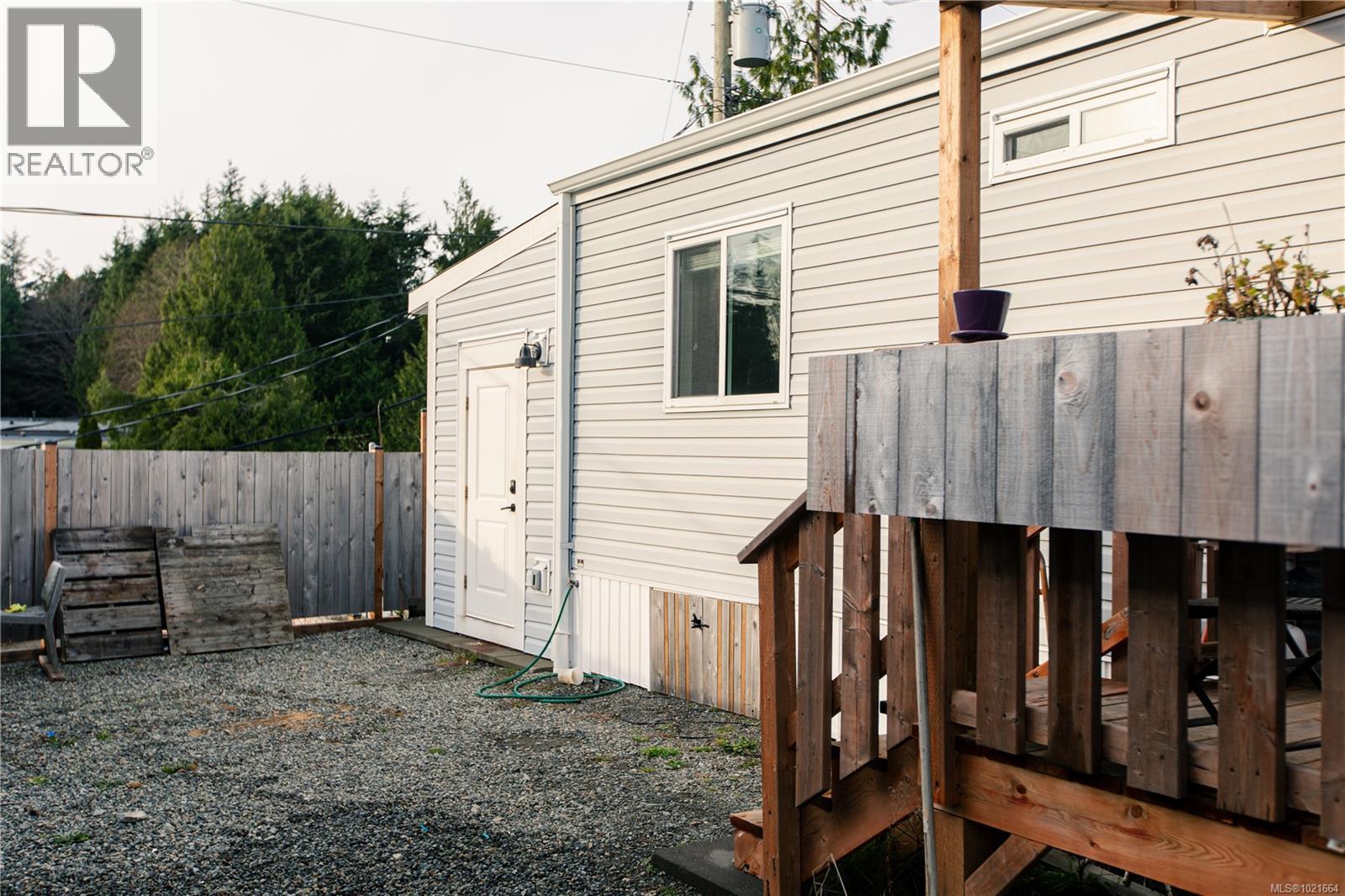 421 Humpback Pl, Ucluelet, British Columbia V0R 3A0 - Photo 16 - 1021664