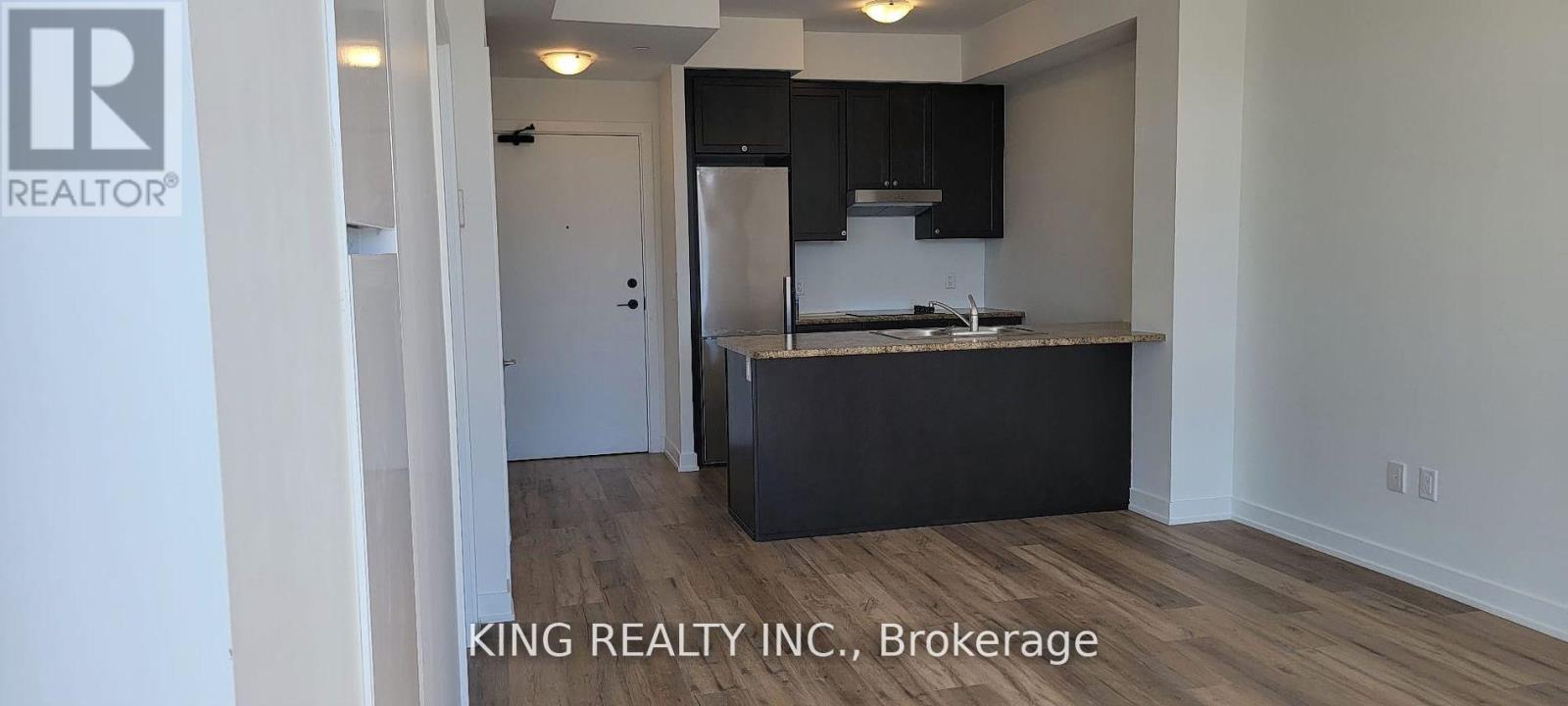 306 - 600 North Service Road, Hamilton, Ontario  L8E 0L2 - Photo 11 - X12606504