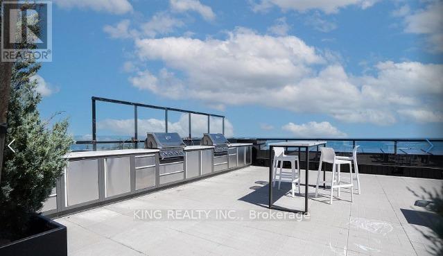 306 - 600 North Service Road, Hamilton, Ontario  L8E 0L2 - Photo 8 - X12606504