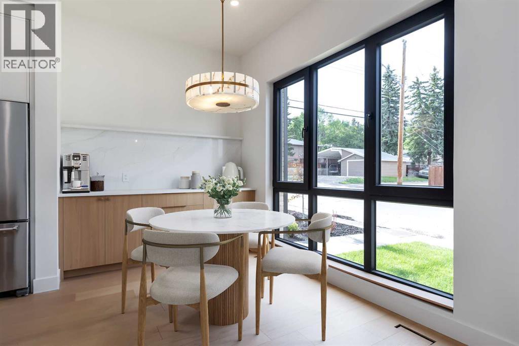 4309 32 Avenue Sw, Calgary, Alberta  T3E 8A2 - Photo 3 - A2265959