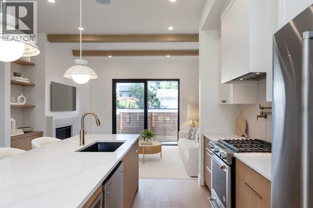 4309 32 Avenue Sw, Calgary, Alberta  T3E 8A2 - Photo 7 - A2265959