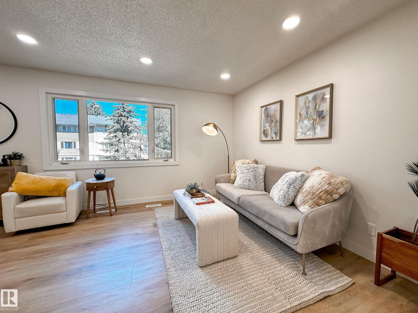 6j Callingwood Co Nw, Edmonton, Alberta  T5T 0H5 - Photo 10 - E4467579