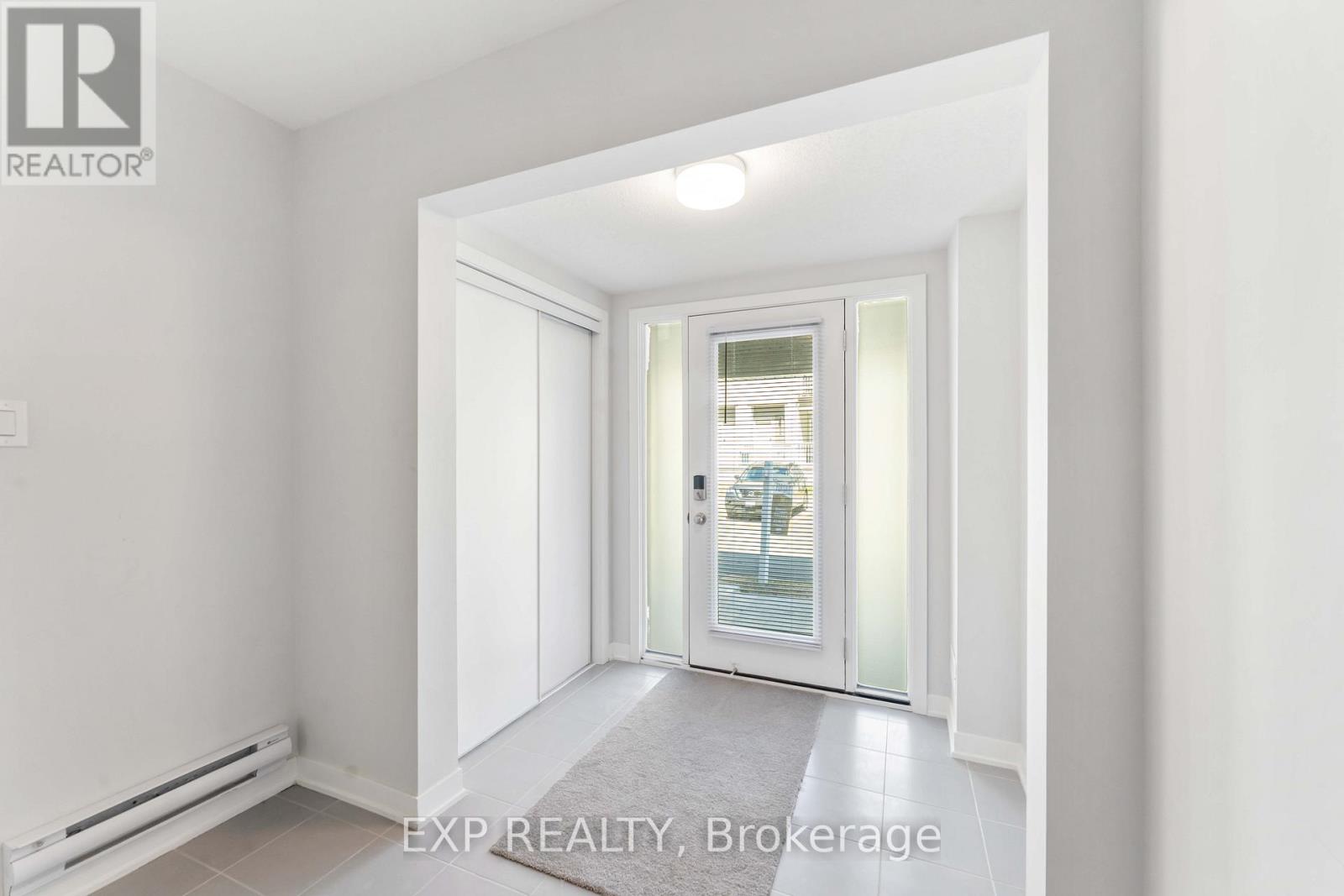 322 Olivenite Private, Ottawa, Ontario  K2J 7J4 - Photo 5 - X12606666