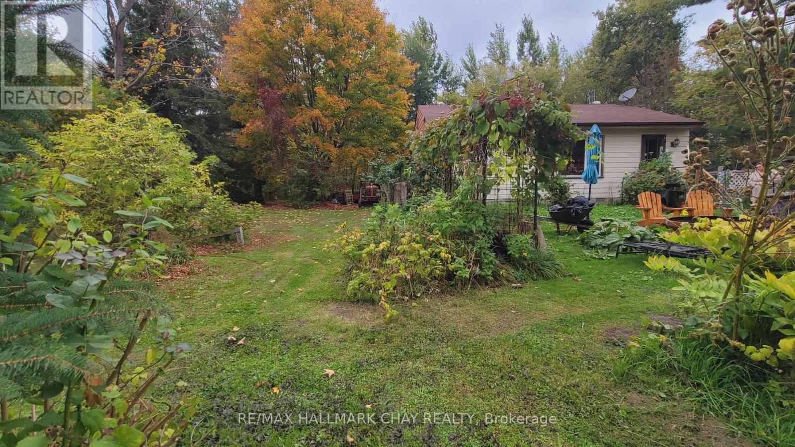 14189 12 Highway, Tay, Ontario  L0K 2C0 - Photo 17 - S12476953