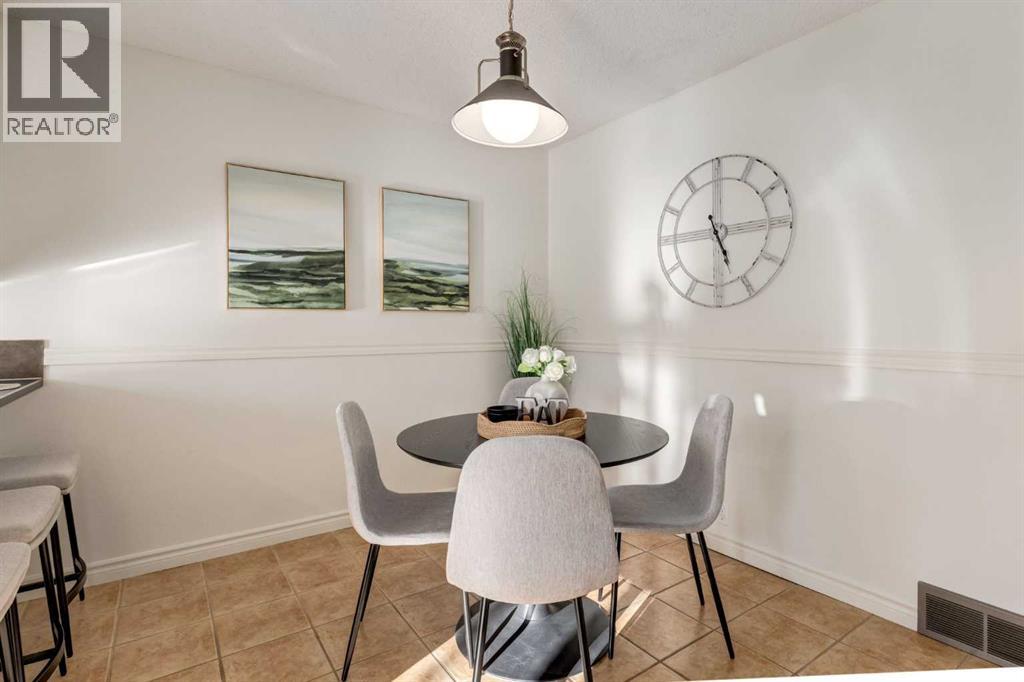 116 Point Drive Nw, Calgary, Alberta  T3B 5B3 - Photo 8 - A2271488