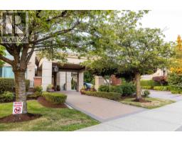 <div class="price">$799,888</div> 1401 6659 Southoaks Crescent, Burnaby<br><div style="margin-bottom:8px;"><small>Oakwyn Realty Ltd.</small></div><div class='bed_bath'>2 Bed | 2 Bath</div>