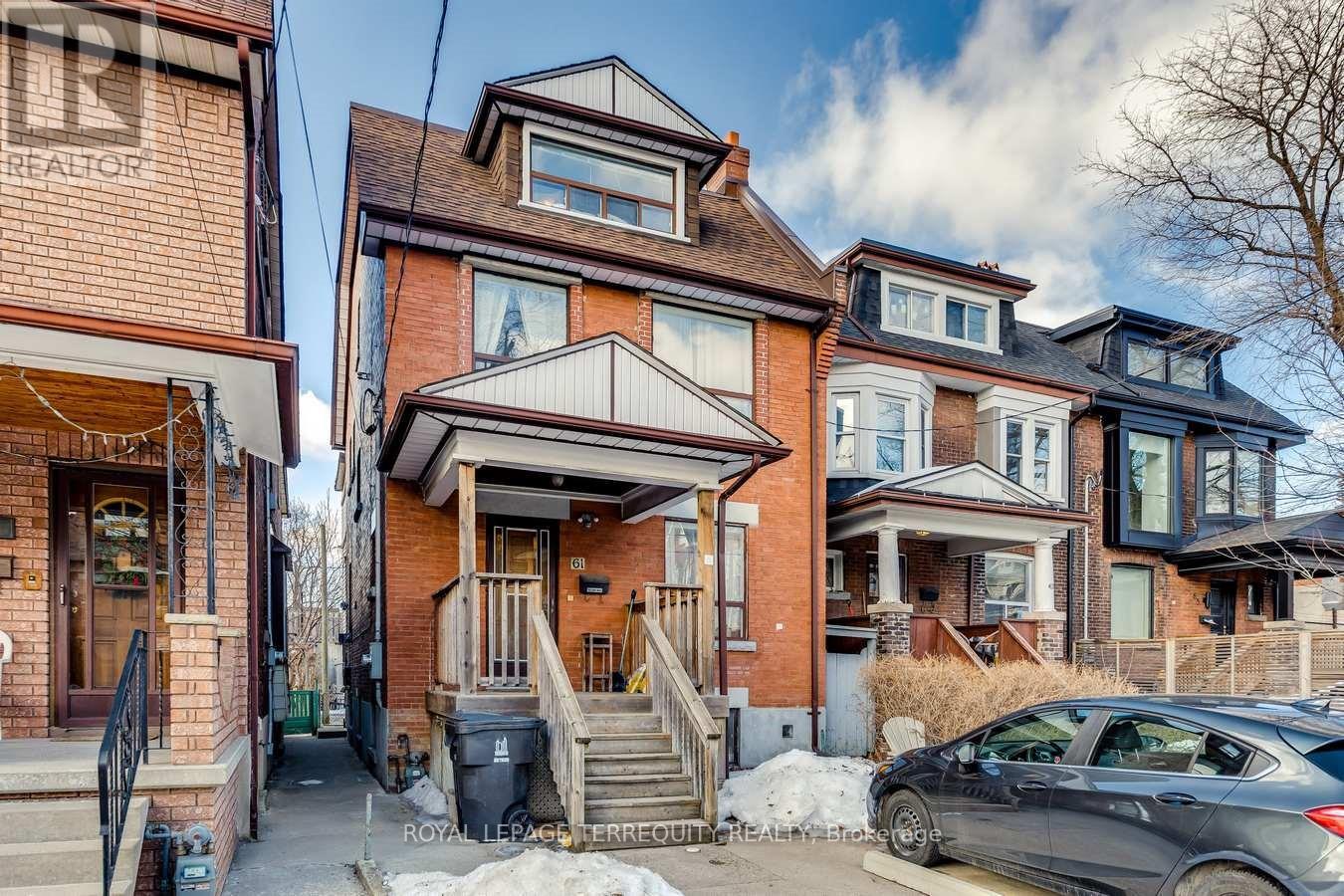 Main - 61 Rusholme Park Crescent W, Toronto, Ontario  M6J 2E1 - Photo 2 - C12606656