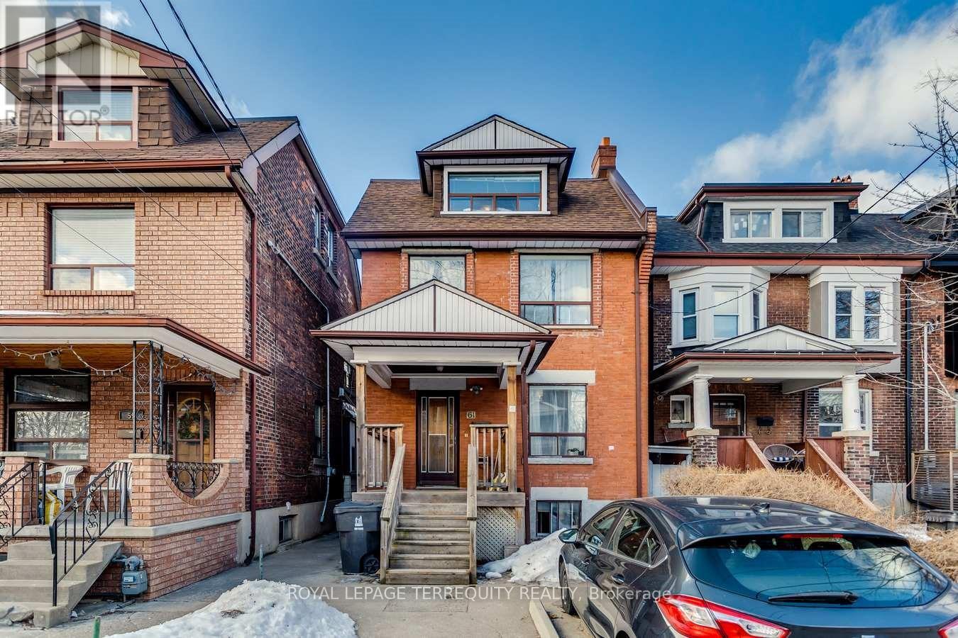 Main - 61 Rusholme Park Crescent W, Toronto, Ontario  M6J 2E1 - Photo 9 - C12606656