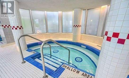 801 - 5765 Yonge Street, Toronto, Ontario  M2M 4H9 - Photo 10 - C12606682