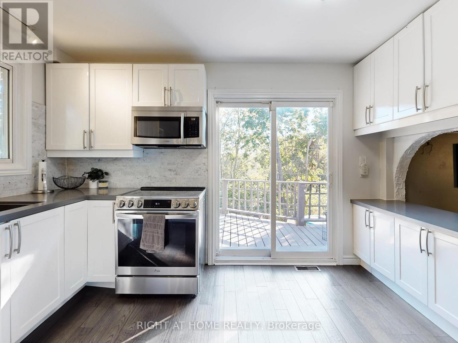 2 Hetherington Drive, Clarington, Ontario  L1C 3R1 - Photo 13 - E12606696