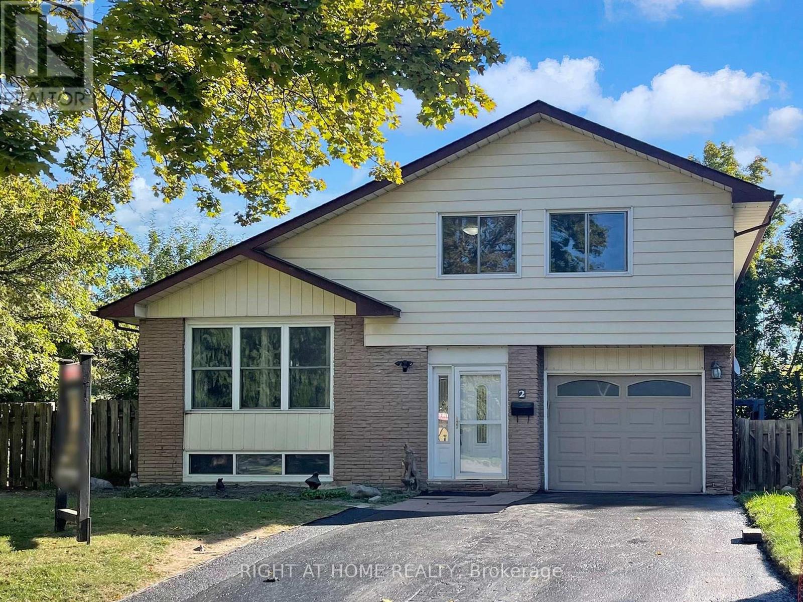 2 Hetherington Drive, Clarington, Ontario  L1C 3R1 - Photo 2 - E12606696