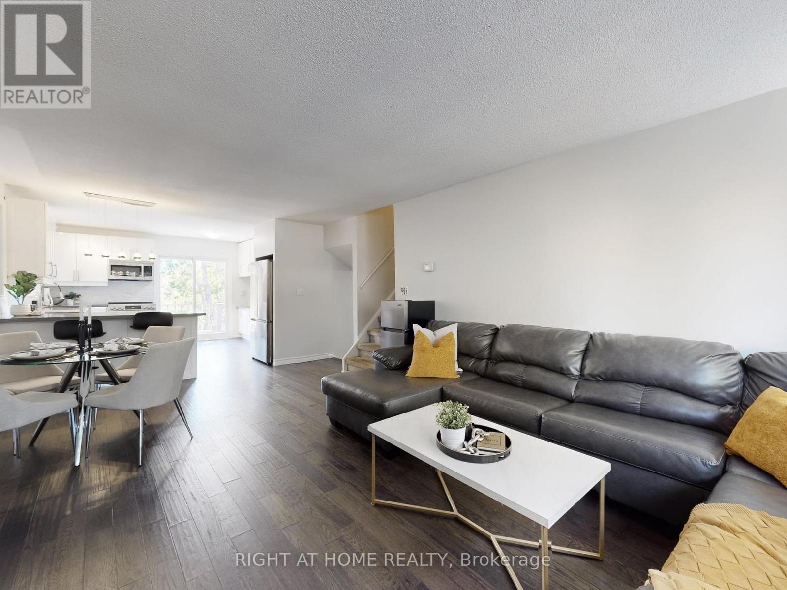 2 Hetherington Drive, Clarington, Ontario  L1C 3R1 - Photo 9 - E12606696