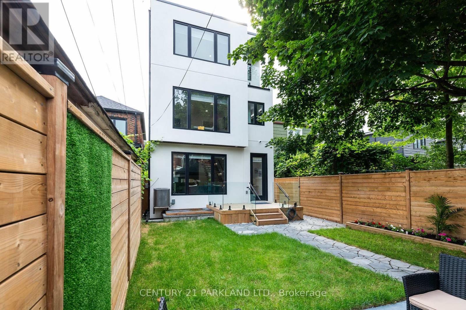 978 Carlaw Avenue, Toronto, Ontario  M4K 3M1 - Photo 46 - E12501430