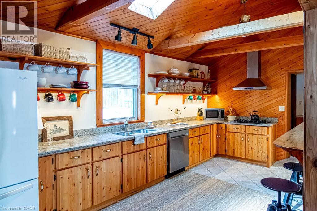 70 Home Street, Hamilton, Ontario  L9H 5W3 - Photo 20 - 40792684