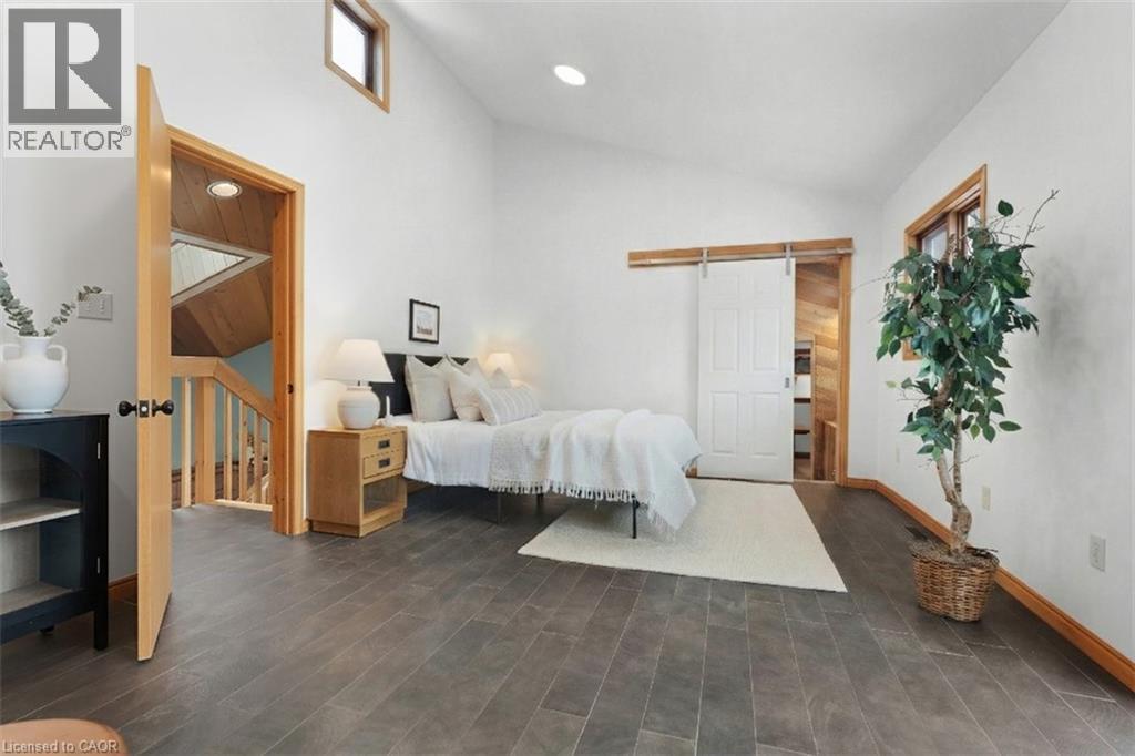 70 Home Street, Hamilton, Ontario  L9H 5W3 - Photo 30 - 40792684