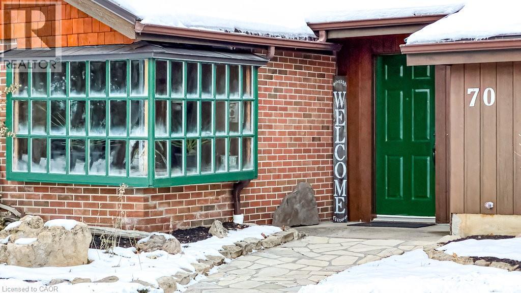 70 Home Street, Hamilton, Ontario  L9H 5W3 - Photo 4 - 40792684