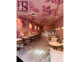 2865 DUNDAS STREET W