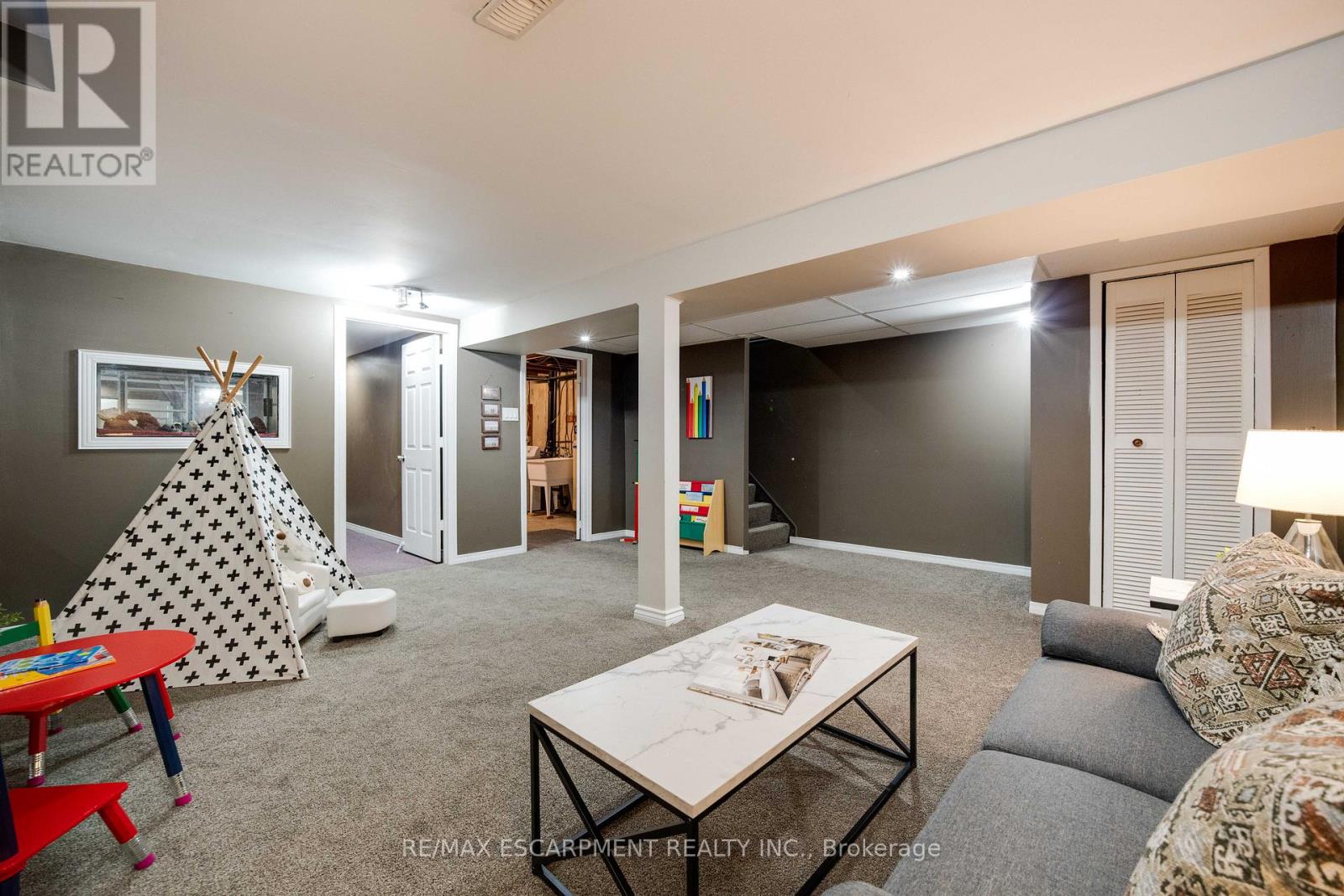 61 Woodlawn Avenue, Brantford, Ontario  N3V 1A6 - Photo 23 - X12606650