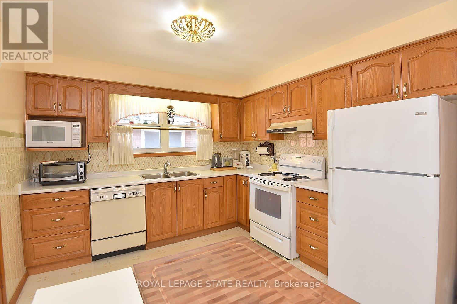 122 Mount Albion Road, Hamilton, Ontario  L8K 5S8 - Photo 21 - X12606676