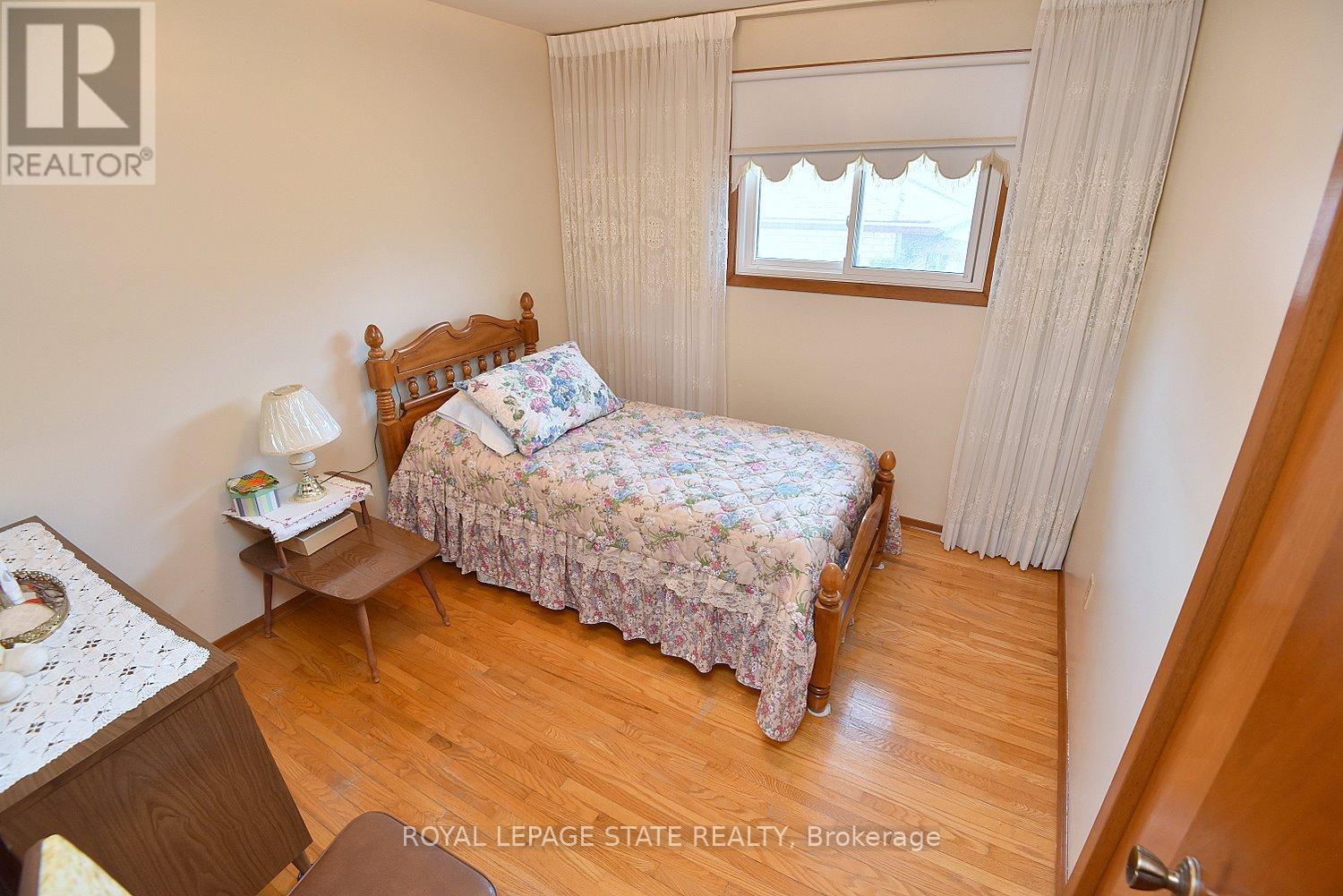 122 Mount Albion Road, Hamilton, Ontario  L8K 5S8 - Photo 24 - X12606676