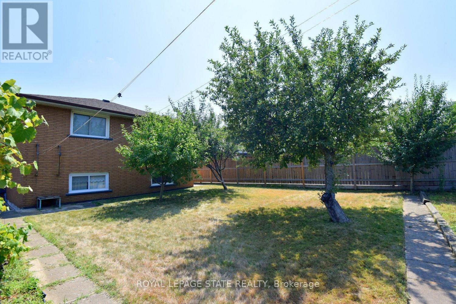 122 Mount Albion Road, Hamilton, Ontario  L8K 5S8 - Photo 32 - X12606676