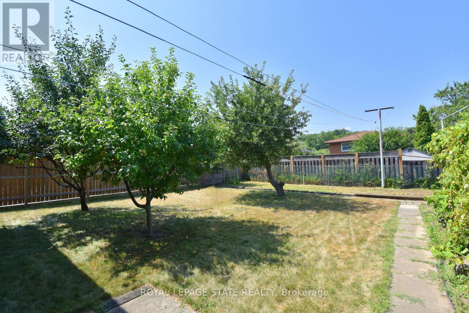 122 Mount Albion Road, Hamilton, Ontario  L8K 5S8 - Photo 33 - X12606676