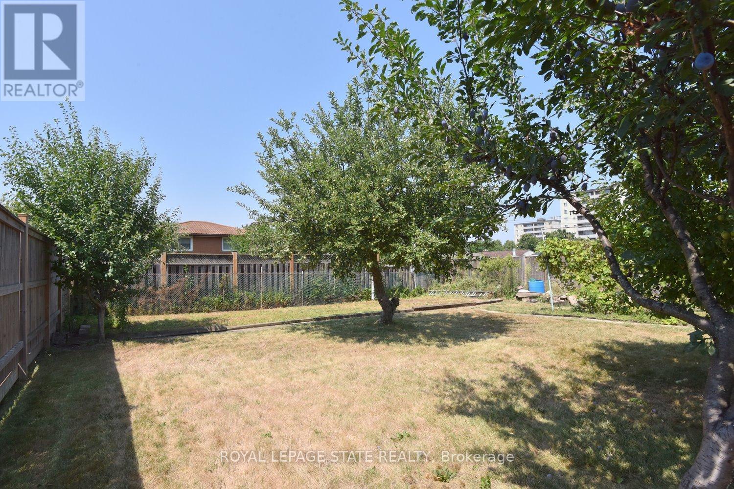 122 Mount Albion Road, Hamilton, Ontario  L8K 5S8 - Photo 34 - X12606676