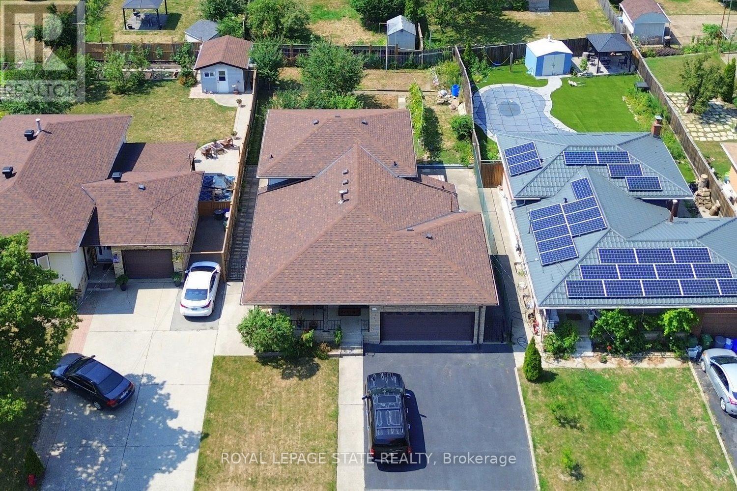 122 Mount Albion Road, Hamilton, Ontario  L8K 5S8 - Photo 4 - X12606676