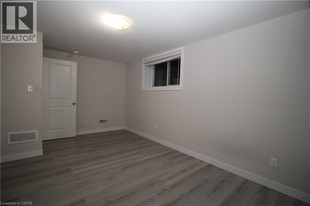 15 Meadowhawk Lane, Simcoe, Ontario N3W 0E8 - Photo 13 - 40739527