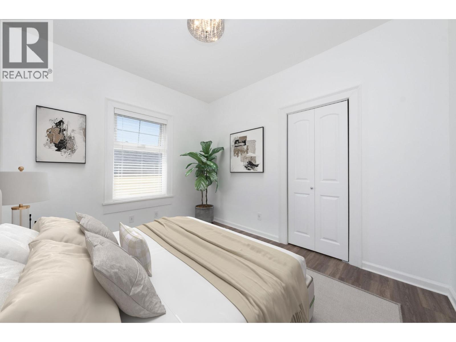 7696 Davies Street, Burnaby, British Columbia  V3N 3H4 - Photo 15 - R3057002