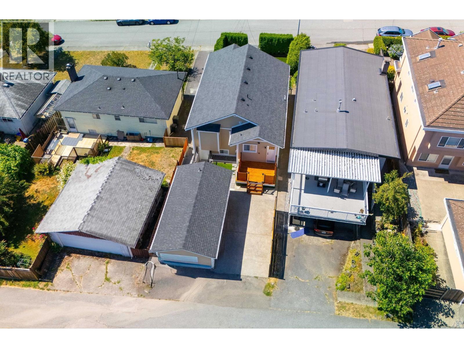 7696 Davies Street, Burnaby, British Columbia  V3N 3H4 - Photo 38 - R3057002