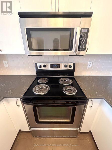 414 - 1060 Sheppard Avenue W, Toronto, Ontario  M3J 0G7 - Photo 5 - W12437050