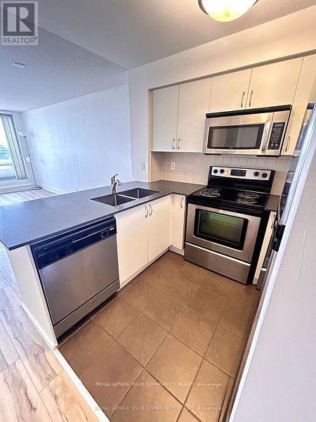 414 - 1060 Sheppard Avenue W, Toronto, Ontario  M3J 0G7 - Photo 7 - W12437050