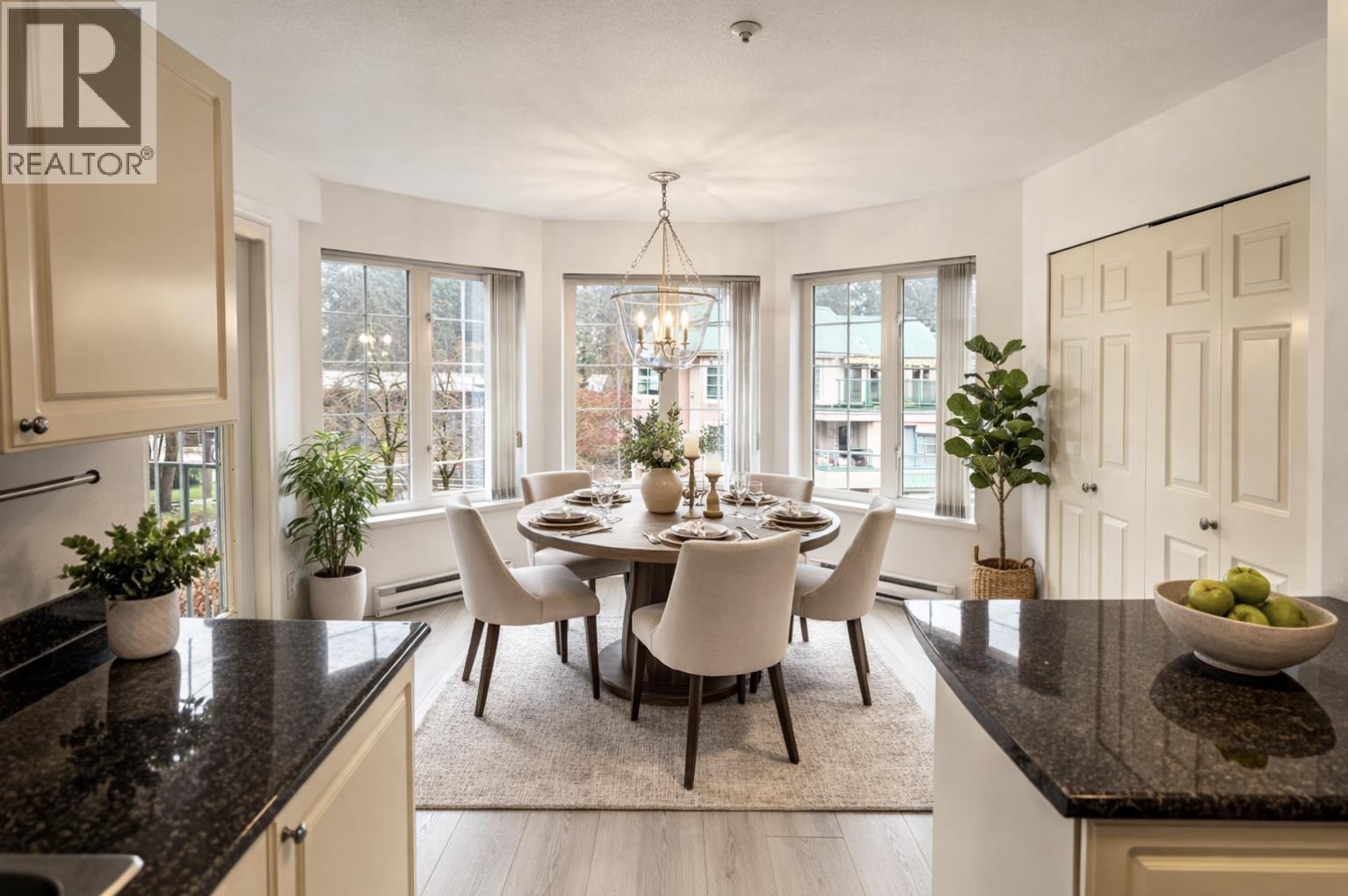 313 3085 Primrose Lane, Coquitlam, British Columbia  V3B 7S3 - Photo 5 - R3072606