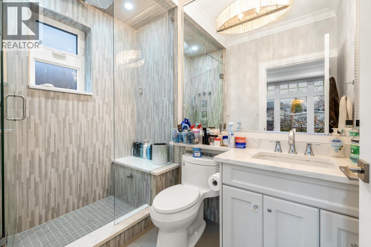 1176 E 60th Avenue, Vancouver, British Columbia V5X 2A7 - Photo 12 - R3071293