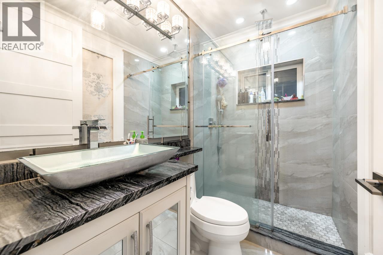 1176 E 60th Avenue, Vancouver, British Columbia V5X 2A7 - Photo 10 - R3071293