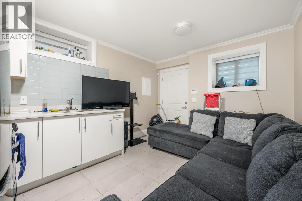 1176 E 60th Avenue, Vancouver, British Columbia V5X 2A7 - Photo 20 - R3071293