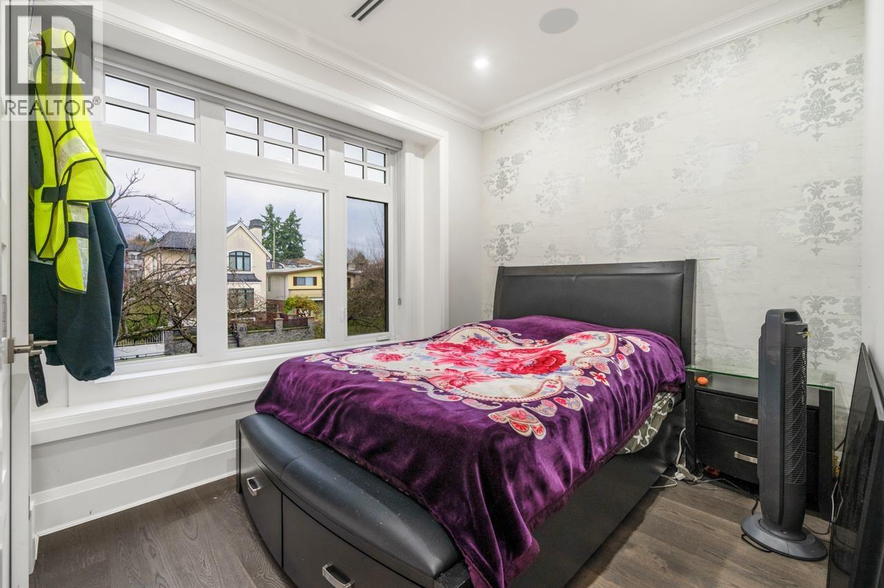 1176 E 60th Avenue, Vancouver, British Columbia V5X 2A7 - Photo 11 - R3071293