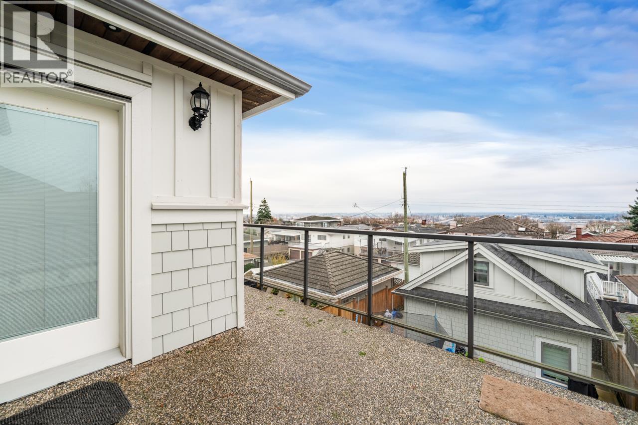 1176 E 60th Avenue, Vancouver, British Columbia V5X 2A7 - Photo 25 - R3071293