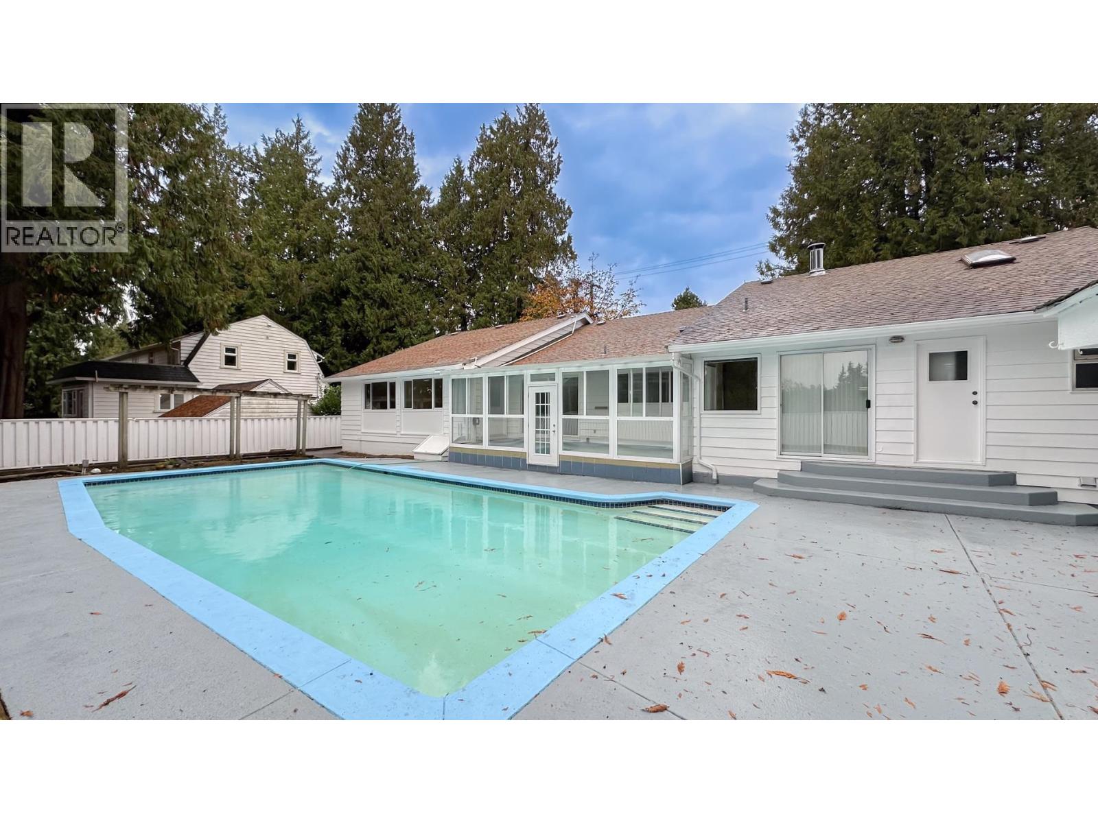 3522 Sw Marine Drive, Vancouver, British Columbia  V6N 3Z2 - Photo 1 - R3055913